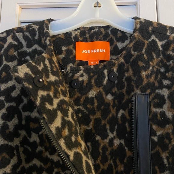 Joe Fresh Leopard Print Jacket - Picture 4 of 6